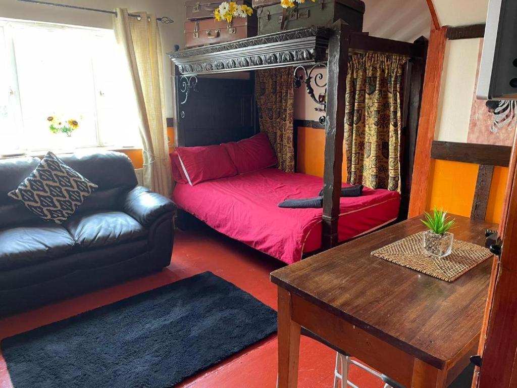 Oyo Yarm Cottages Kirklevington ภายนอก รูปภาพ
