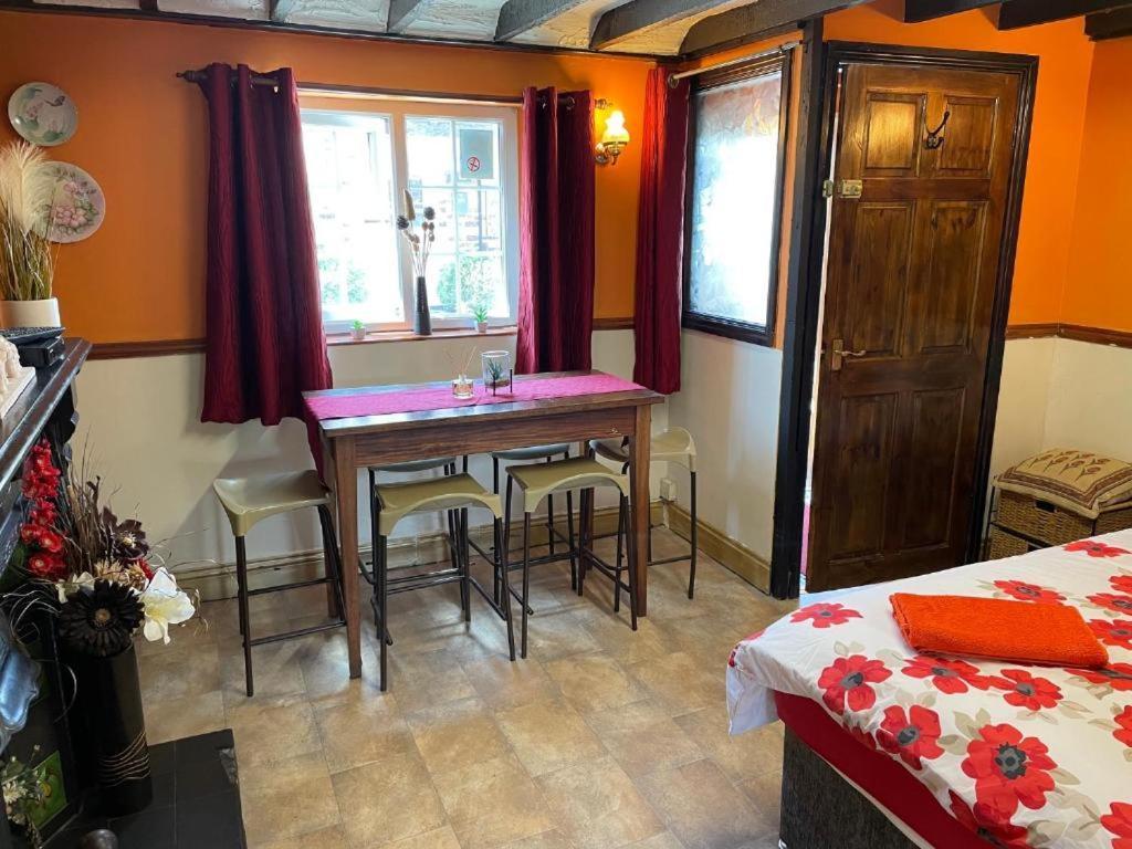 Oyo Yarm Cottages Kirklevington ภายนอก รูปภาพ