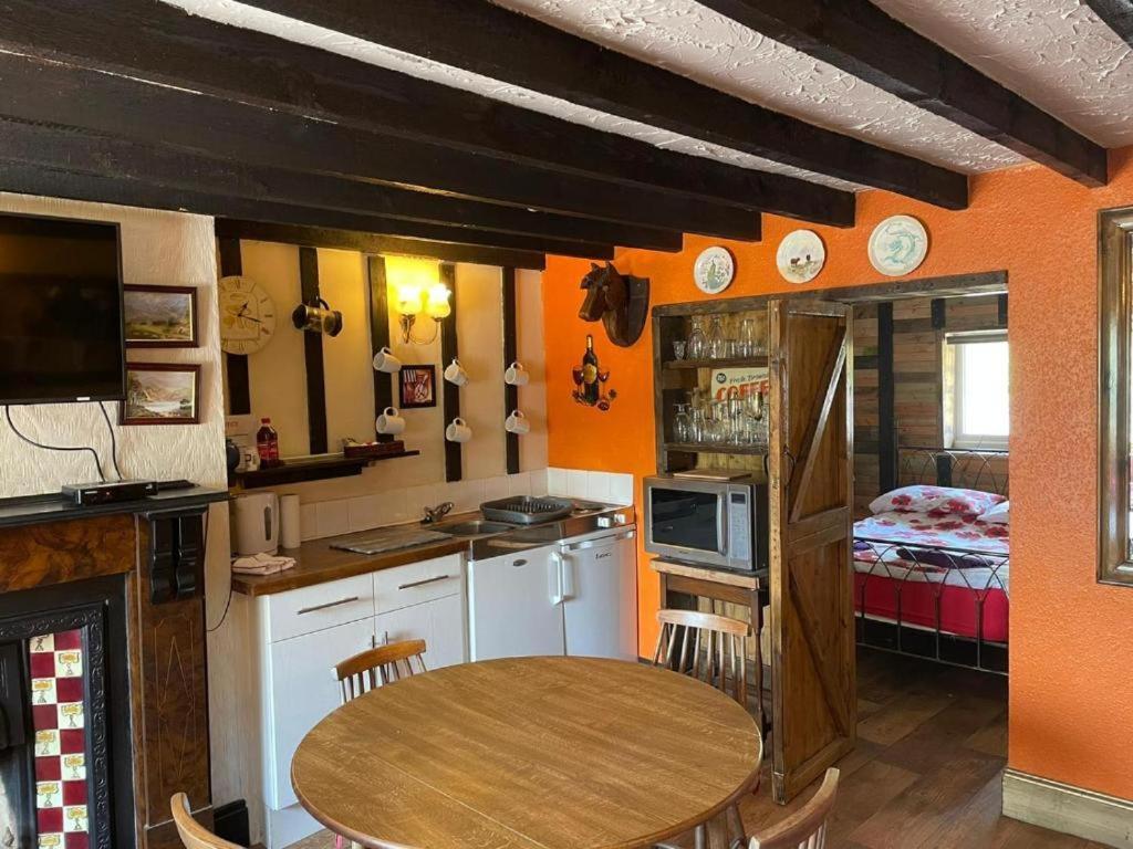 Oyo Yarm Cottages Kirklevington ภายนอก รูปภาพ